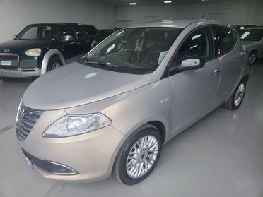 Lancia Ypsilon Ypsilon III 2011 1.2 8v Platinum 69cv E6