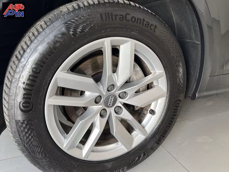 Audi Q5 35 TDI Business Design quattro S tronic