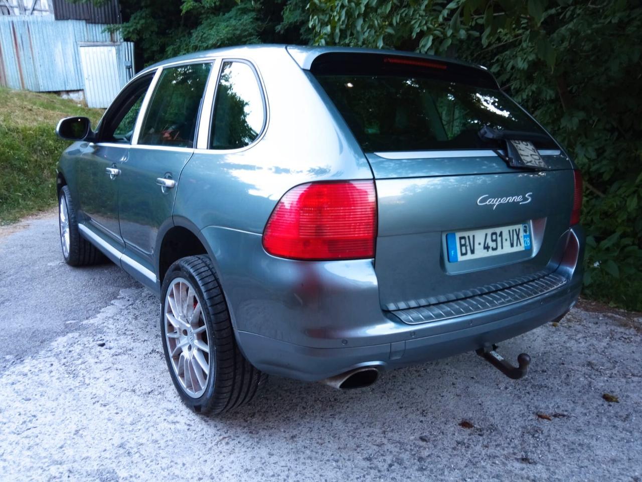 Porsche Cayenne 4.5 cat Turbo S