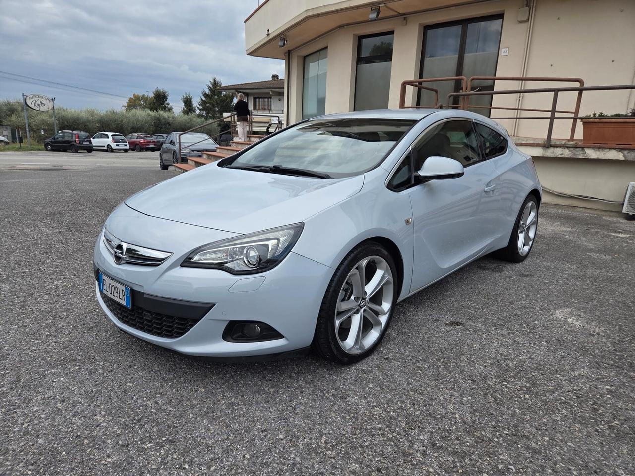 Opel Astra GTC 2.0 CDTI 165CV S&S 3 porte Cosmo S