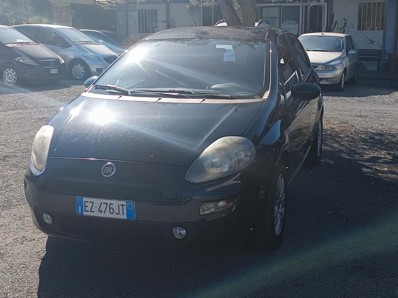 Fiat Punto 2015 - 1.3 MJT II OK NEOP. LB AUTOMOBILI