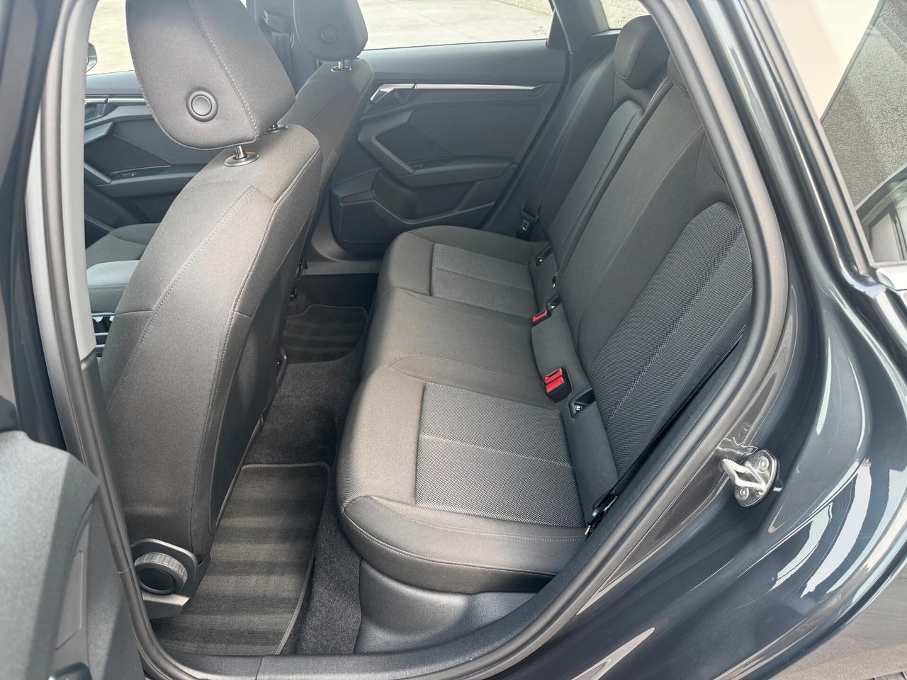 Audi A3 SPB 35 TDI S tronic SPORT