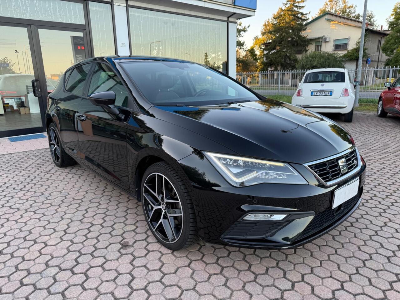 Seat Leon 1.5 TGI DSG 5p. FR