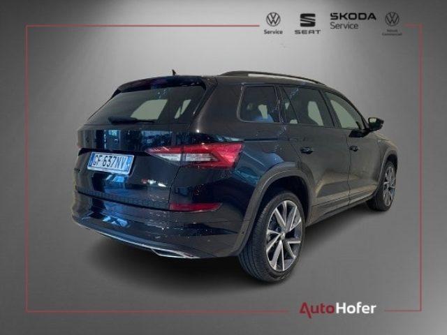 SKODA Kodiaq 2.0 TSI 4x4 DSG 7P Sportline Cam 20" Pano Gancio