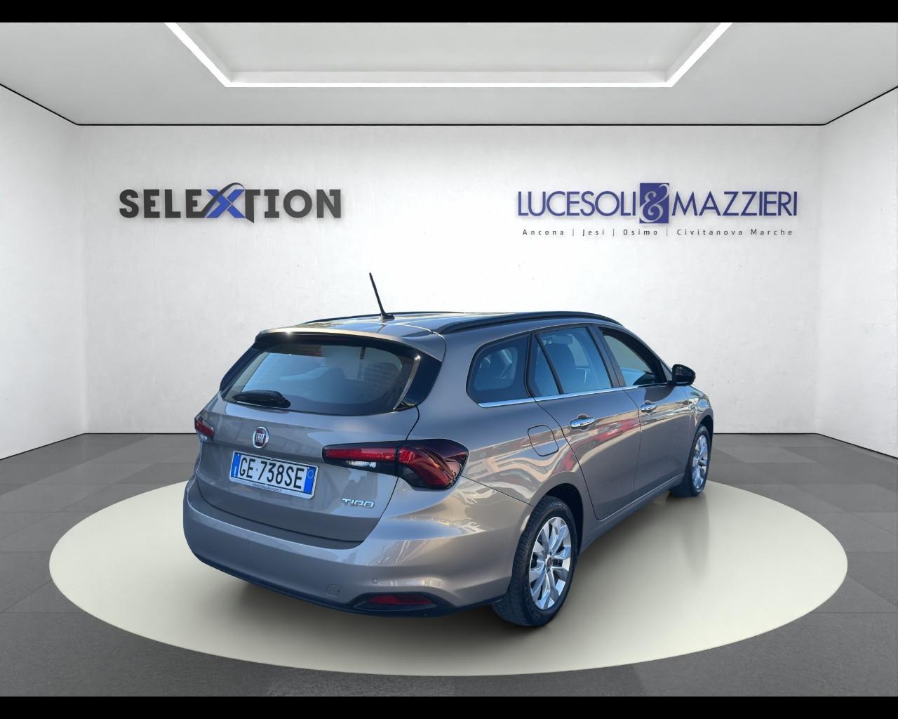 FIAT Tipo (2015-->) - Tipo 1.3 Mjt S&S SW Business