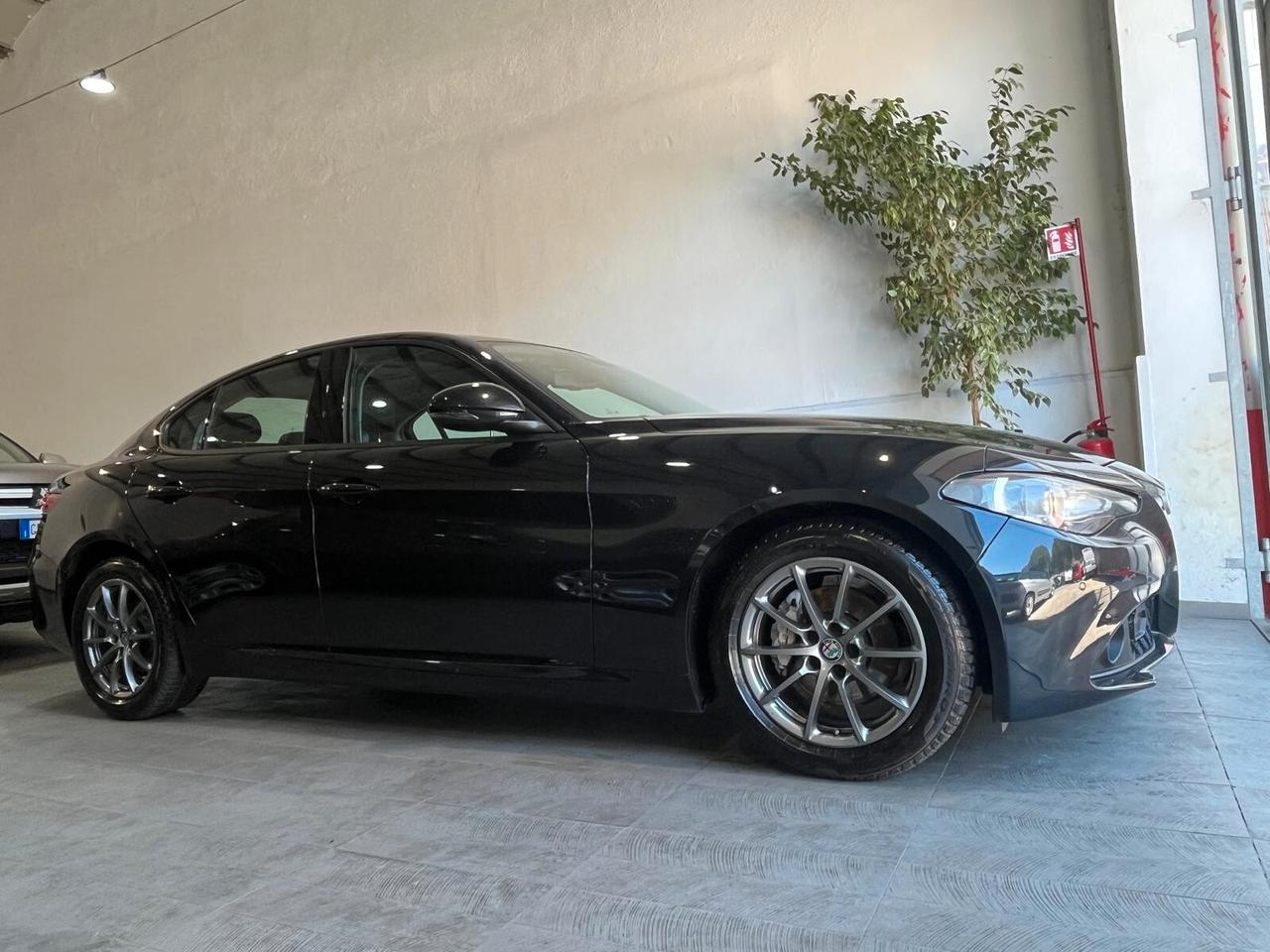 ALFA ROMEO GIULIA 2.2 Turbodiesel 180 CV 87600KM *UNICOPRO*