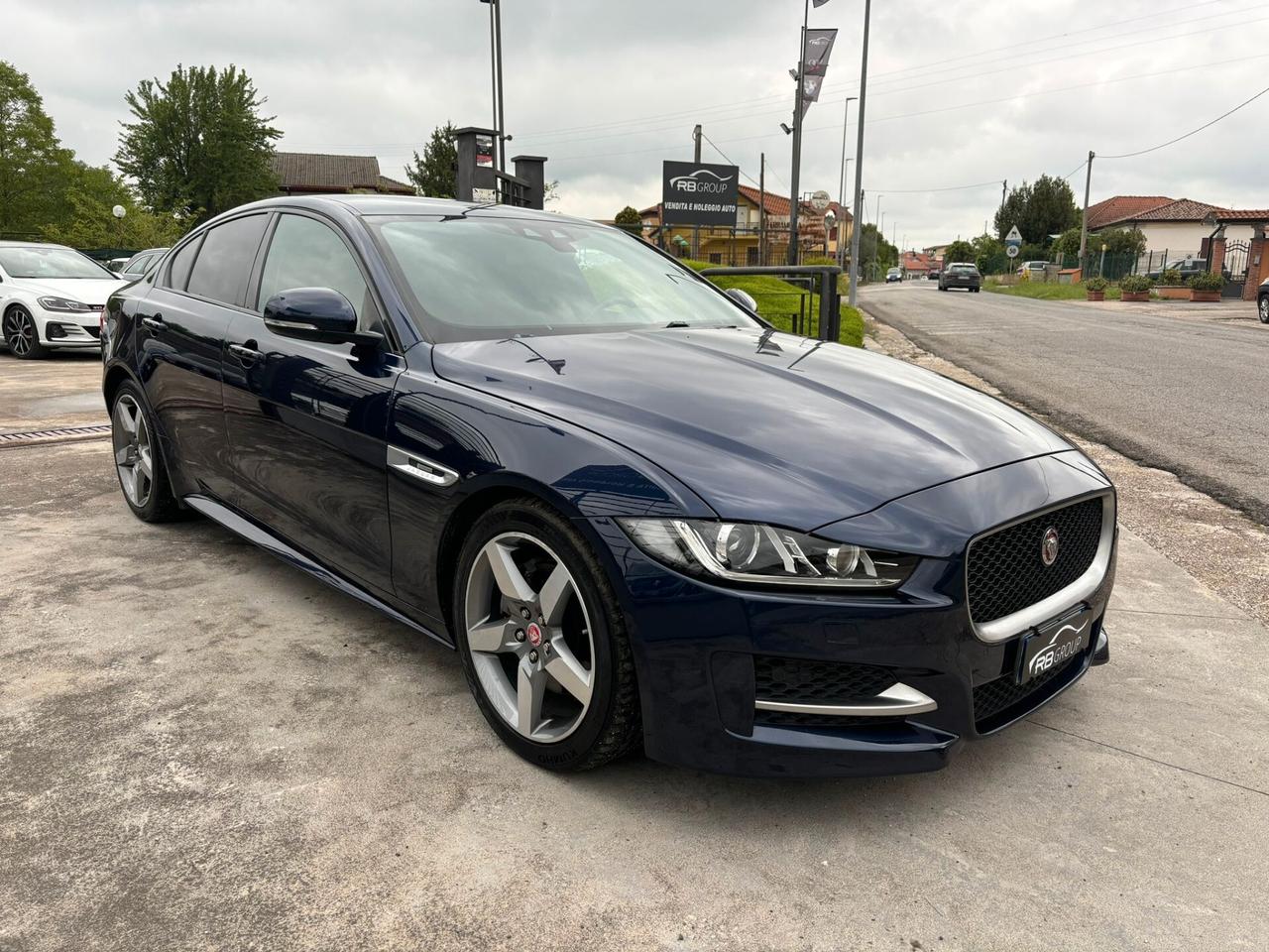 Jaguar XE 2.0 D Turbo aut. R-Sport