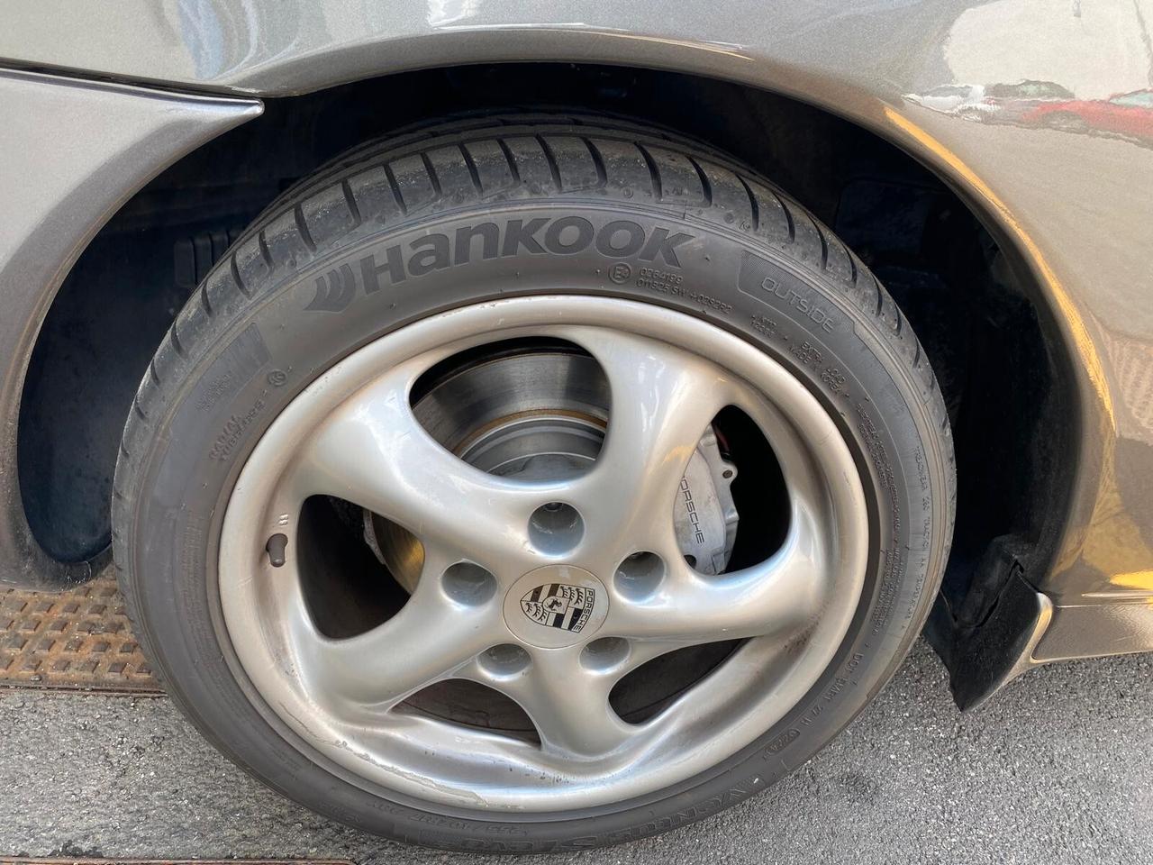 Porsche Boxster 2.7 ASI
