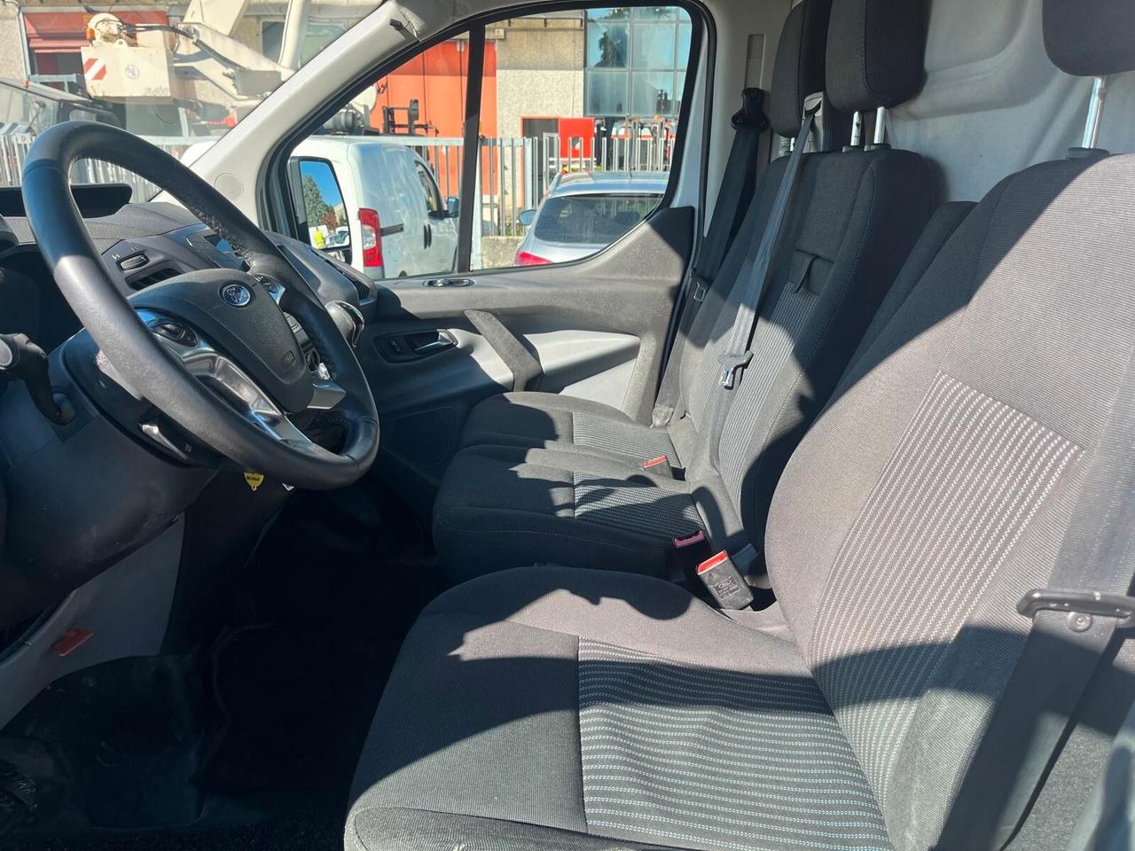 Ford Transit Custom 250 2.2 TDCi **+IVA**