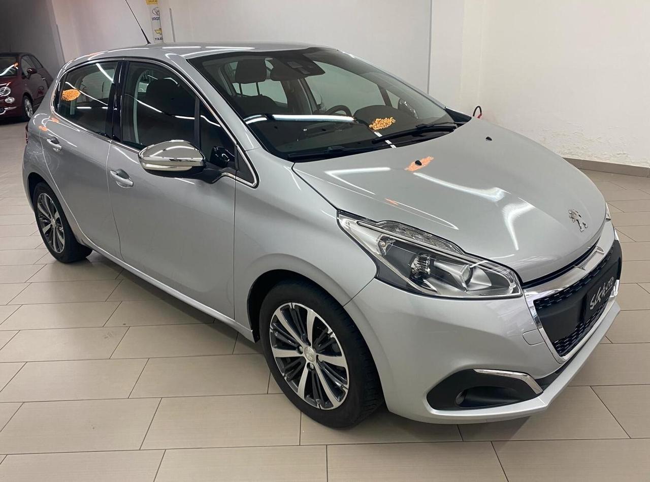 Peugeot 208 BlueHDi 100 5 porte Allure