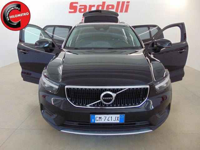 VOLVO XC40 D3