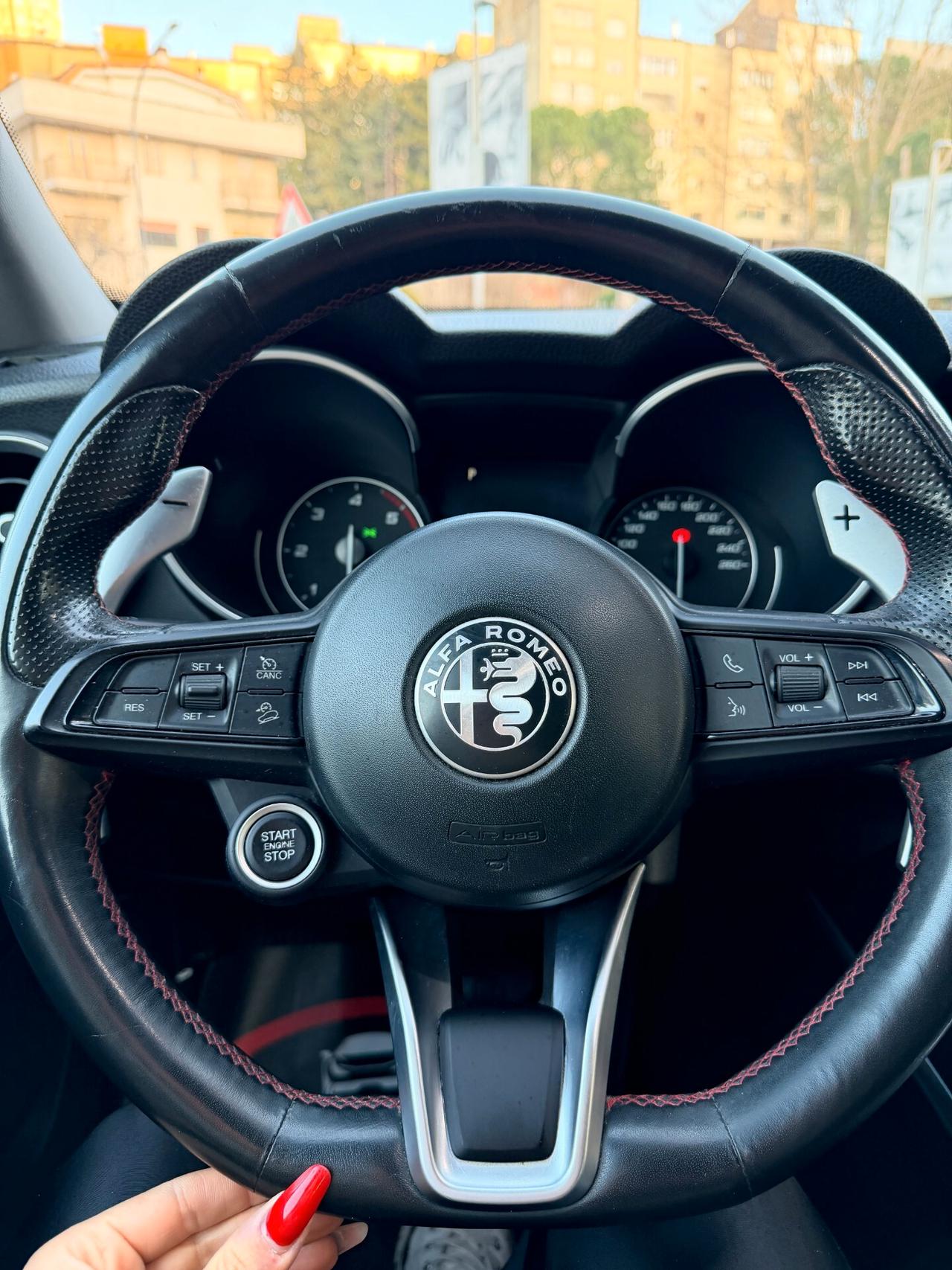 Alfa Romeo Stelvio 2.2 Turbodiesel 160 CV AT8 RWD Rosso Edizione N1 ( AUTOCARRO 5 POSTI ) 2021