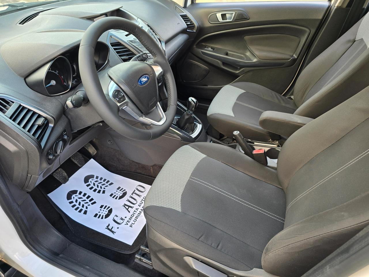 FORD ECOSPORT 2017 CON SOLI 98.000KM PARI AL NUOVO