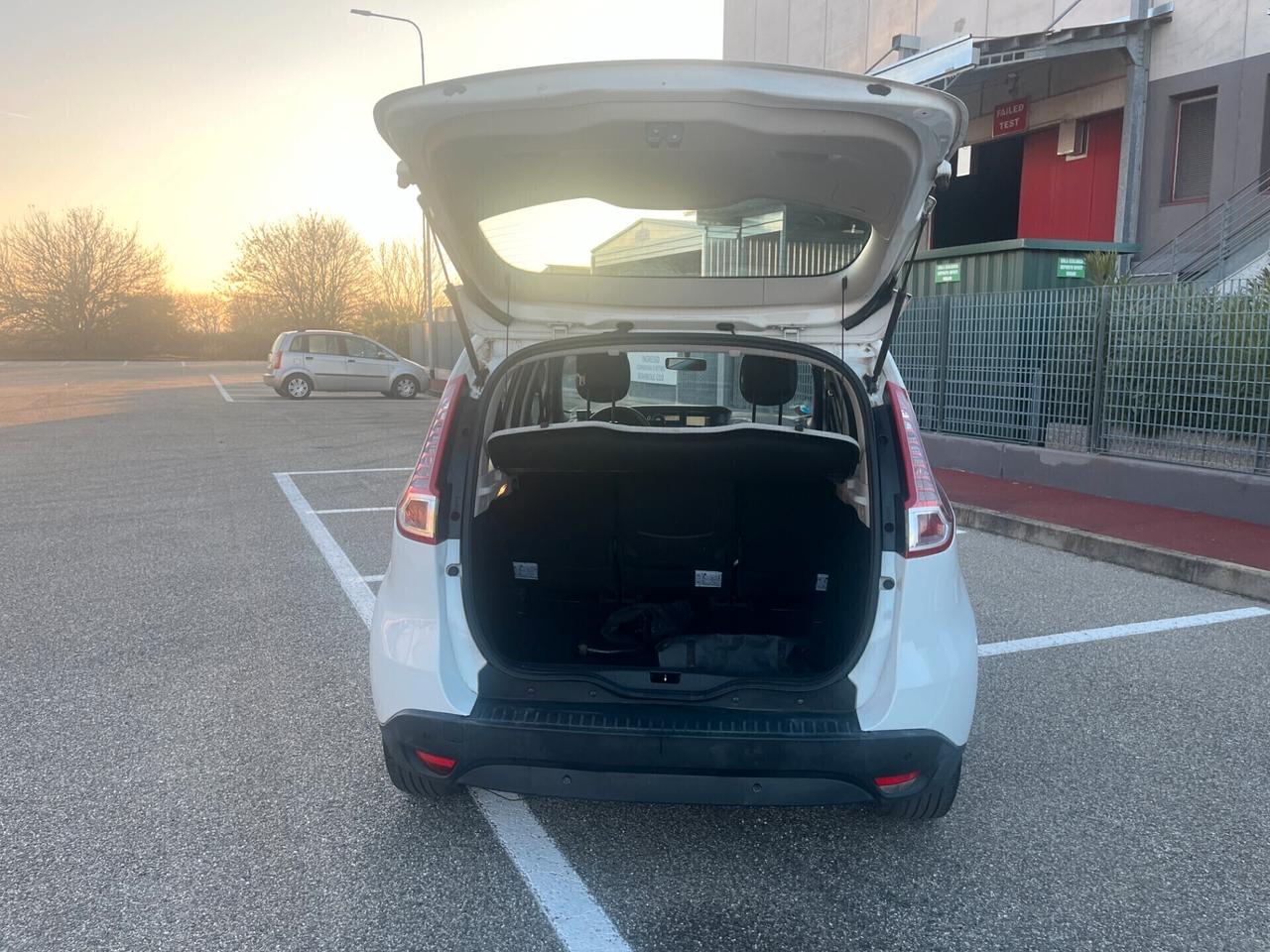 Renault Scenic Scénic X-Mod 1.5 dCi 110CV Luxe SOLI 121554 KM *GANCIO TRAINO*