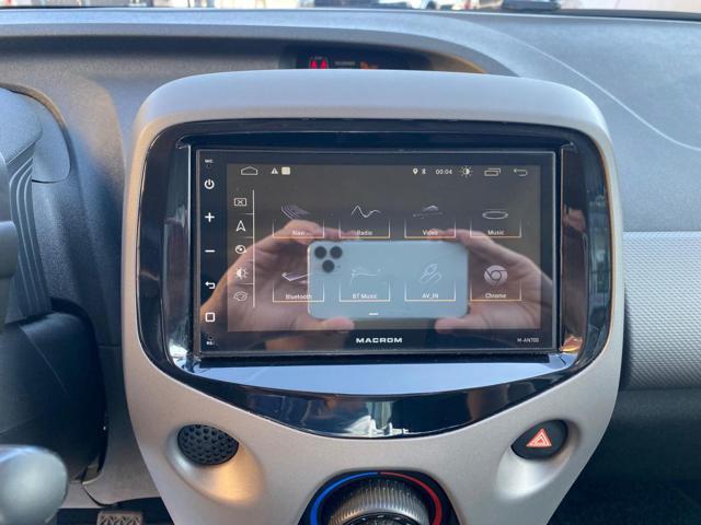 PEUGEOT 108 VTi 72 S&S 5 porte Active"NAVIGATORE-NEOPATENTATI"