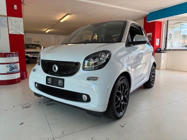 SMART FOR TWO 0.9 TURBO 90CV PASSION TWINAMIC SOLO 27.000KM PERFETTA!!!OK NEO PATENTATI