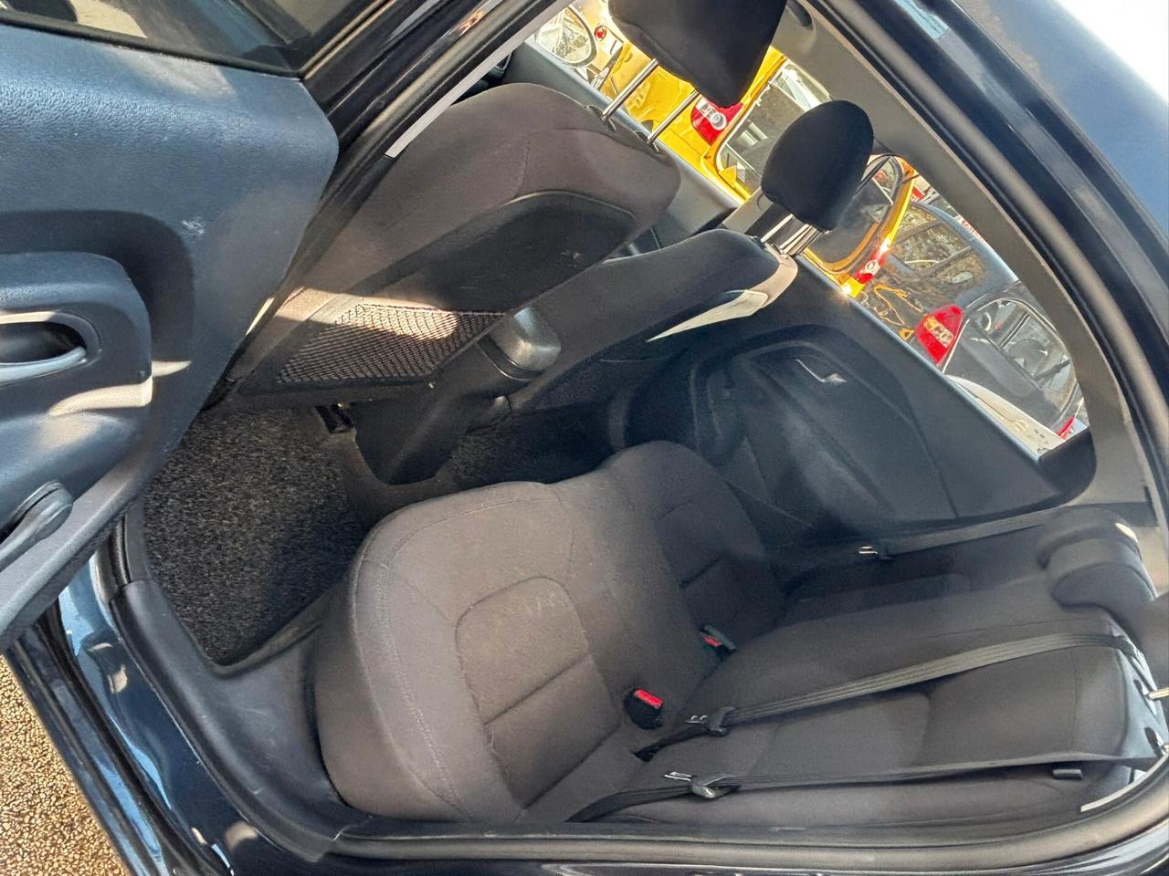 Kia Rio 1.1 CRDi 5p. Cool