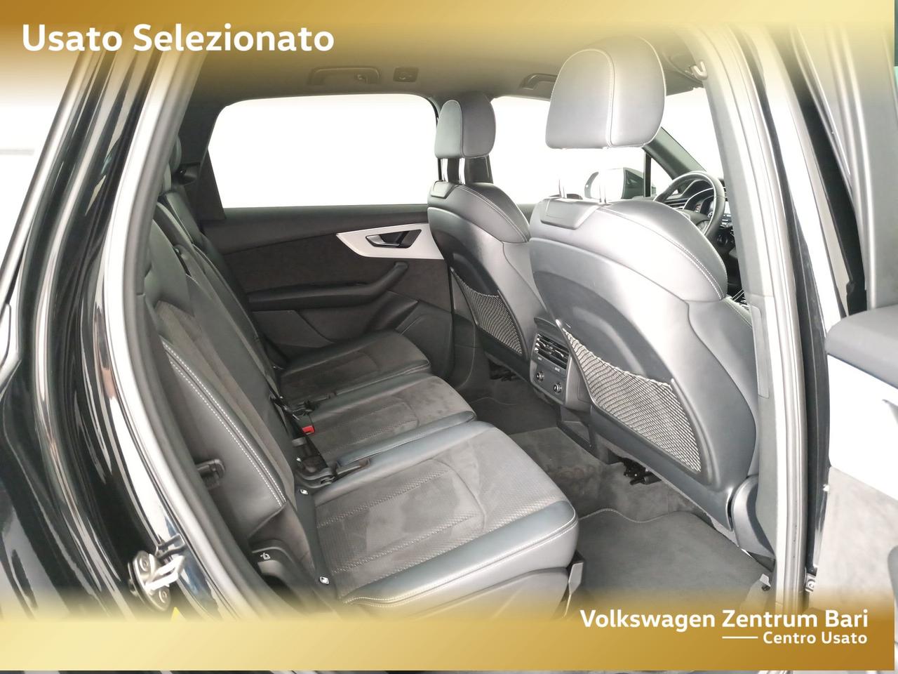 Audi Q7 45 3.0 tdi mhev sport quattro tiptronic 7p.ti