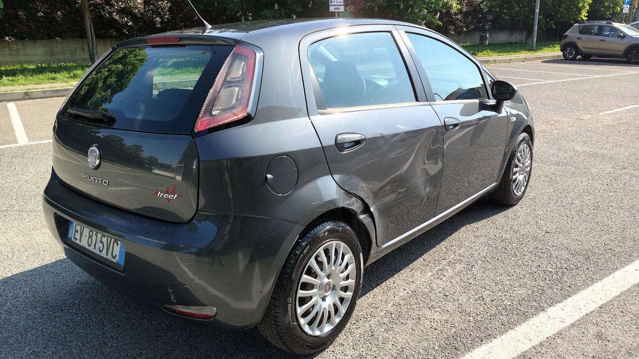 Fiat Punto 1.2 5p Euro 6 Street