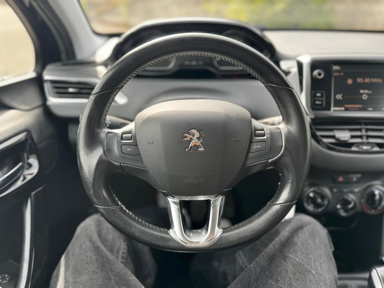 Peugeot 2008 PureTech 82 S&S Allure