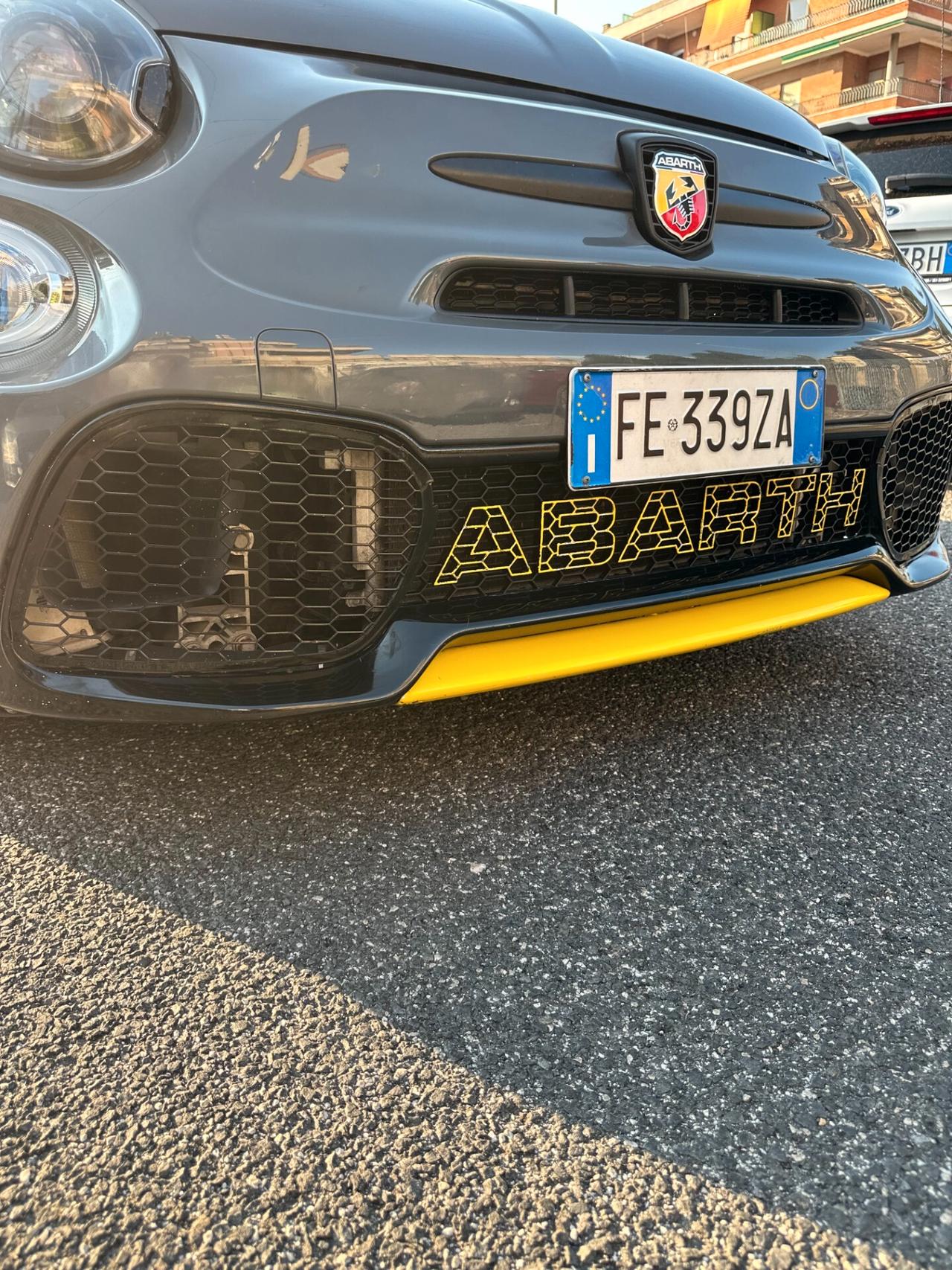 Abarth 595 1.4 Turbo T-Jet 180 CV Competizione