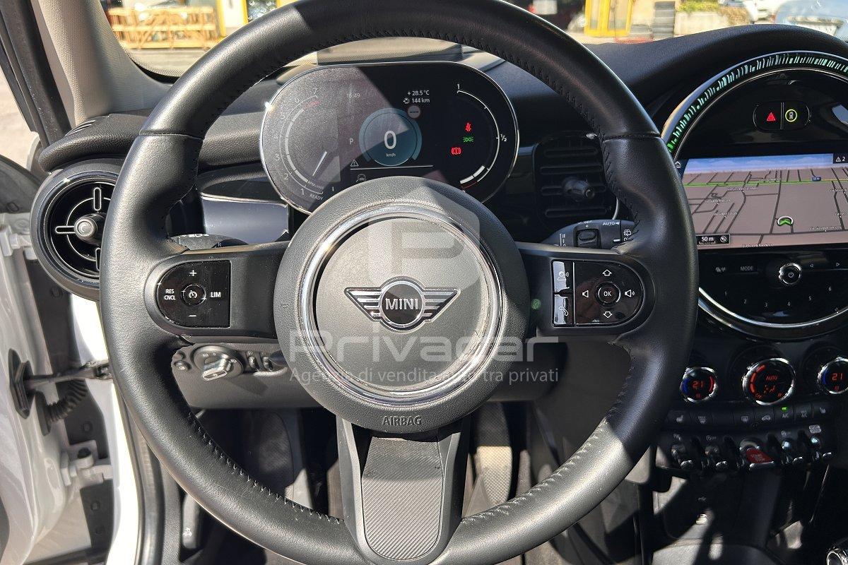 MINI Mini 1.5 Cooper Classic 5 porte
