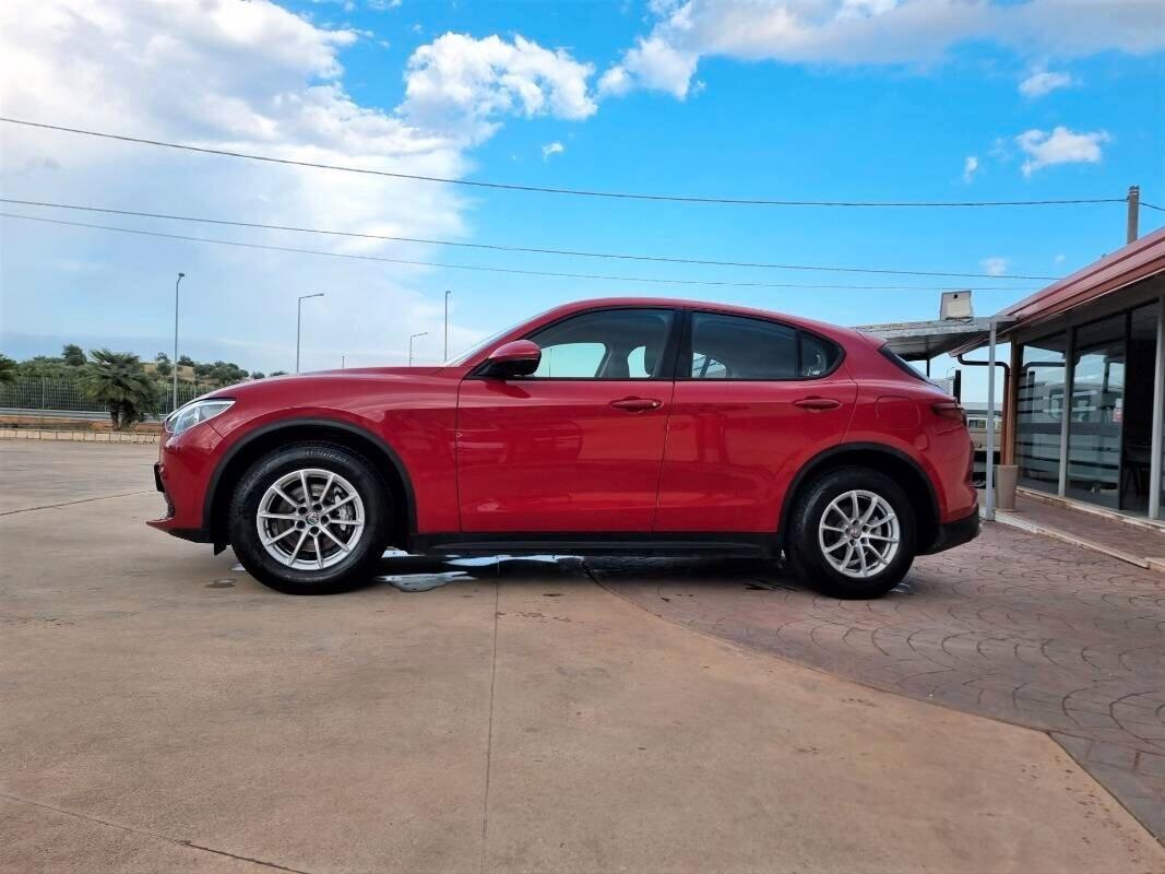 Alfa Romeo Stelvio 2.2 Turbodiesel 190 CV AT8 RWD Business
