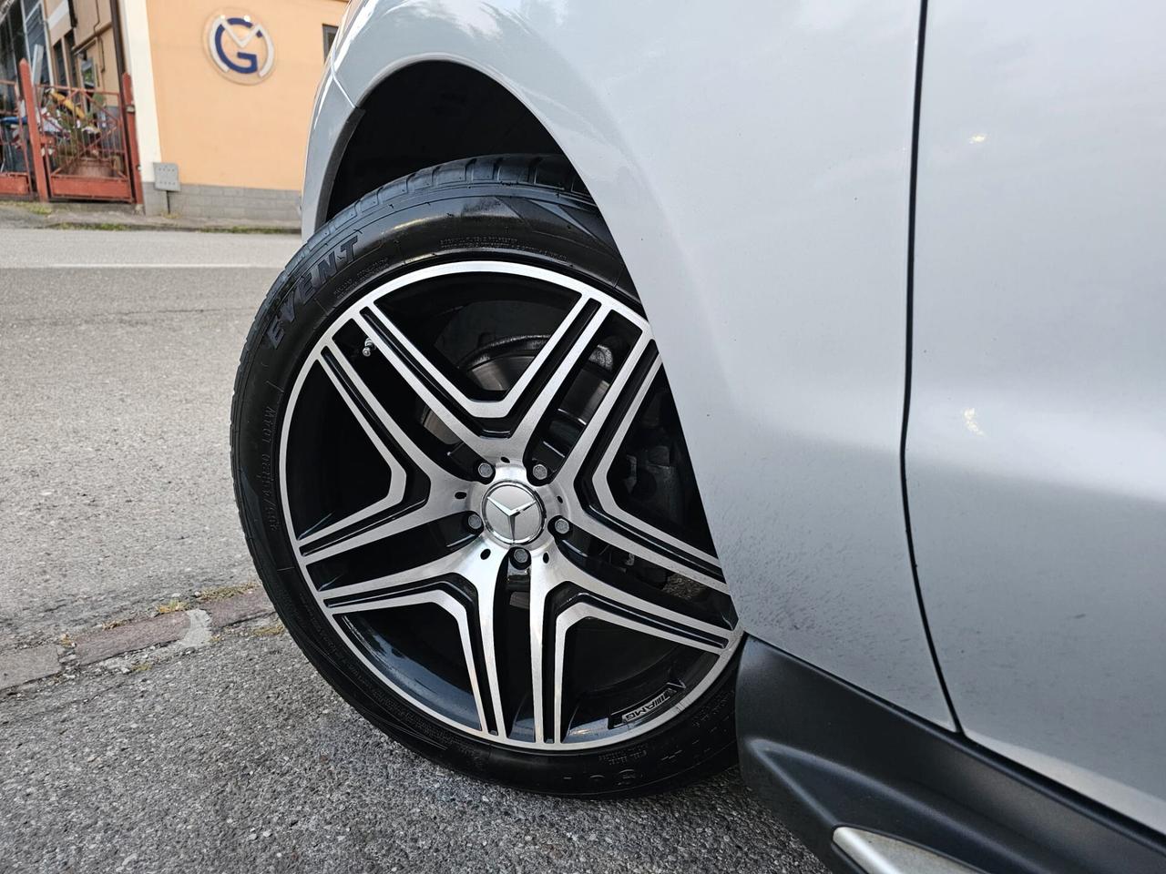 Mercedes-benz GLE 250d 204cv 4Matic Sport*Pelle*Navi*20*Pedane*