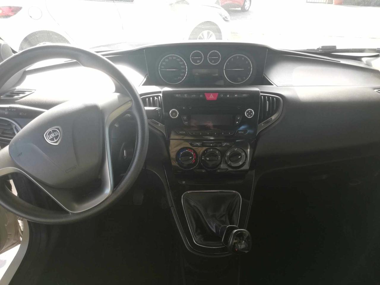 Lancia Ypsilon Elefantino