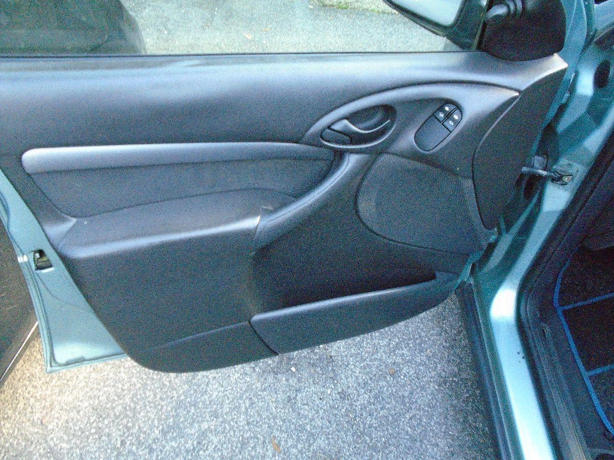 FORD Focus '2001 5p 1.8 tdci OK NEOPATENTATI