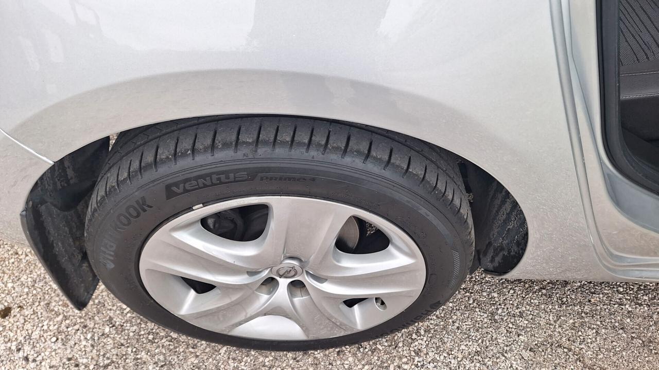 Opel Astra 1.4 Turbo 140CV 5 porte GPL Tech Cosmo