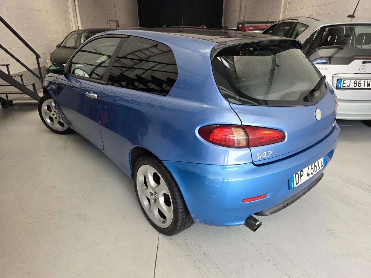 Alfa Romeo 147 1.6 TS GPL BLACK LINE