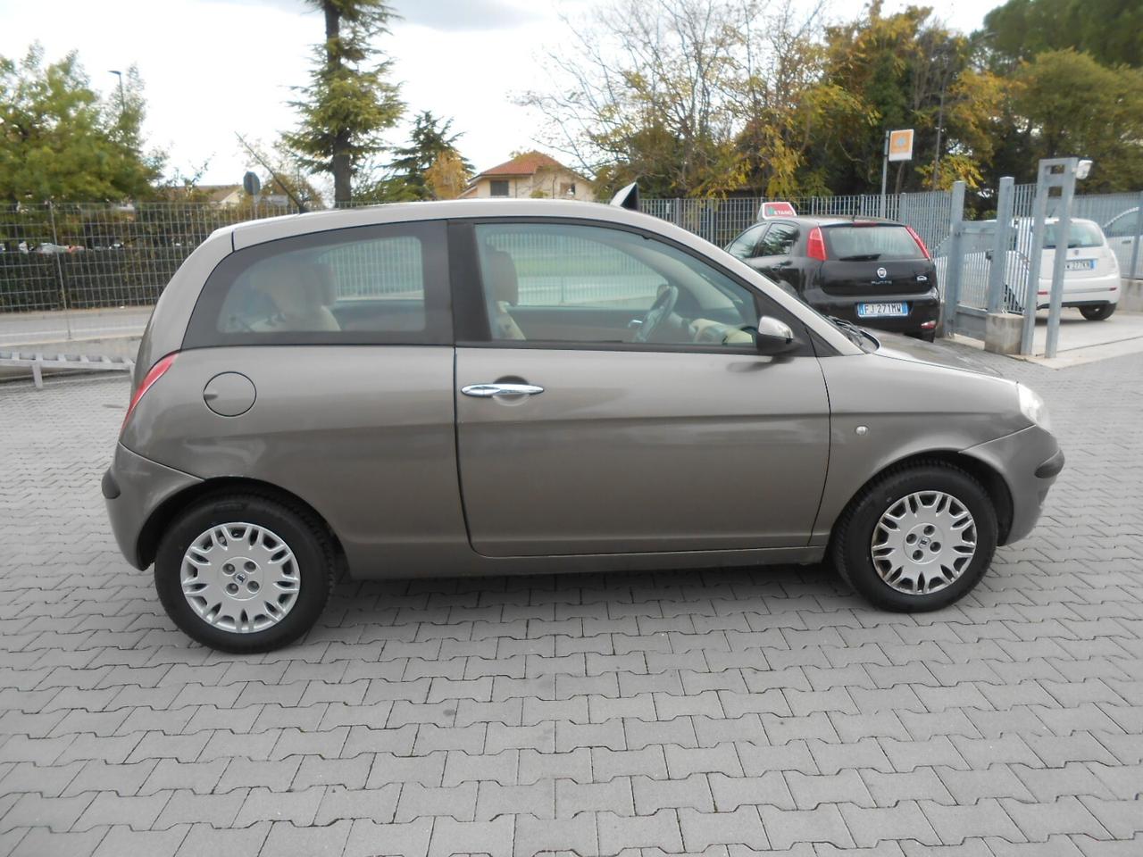 Lancia Ypsilon 1.3 Multijet 16V Oro AUTOMATICA