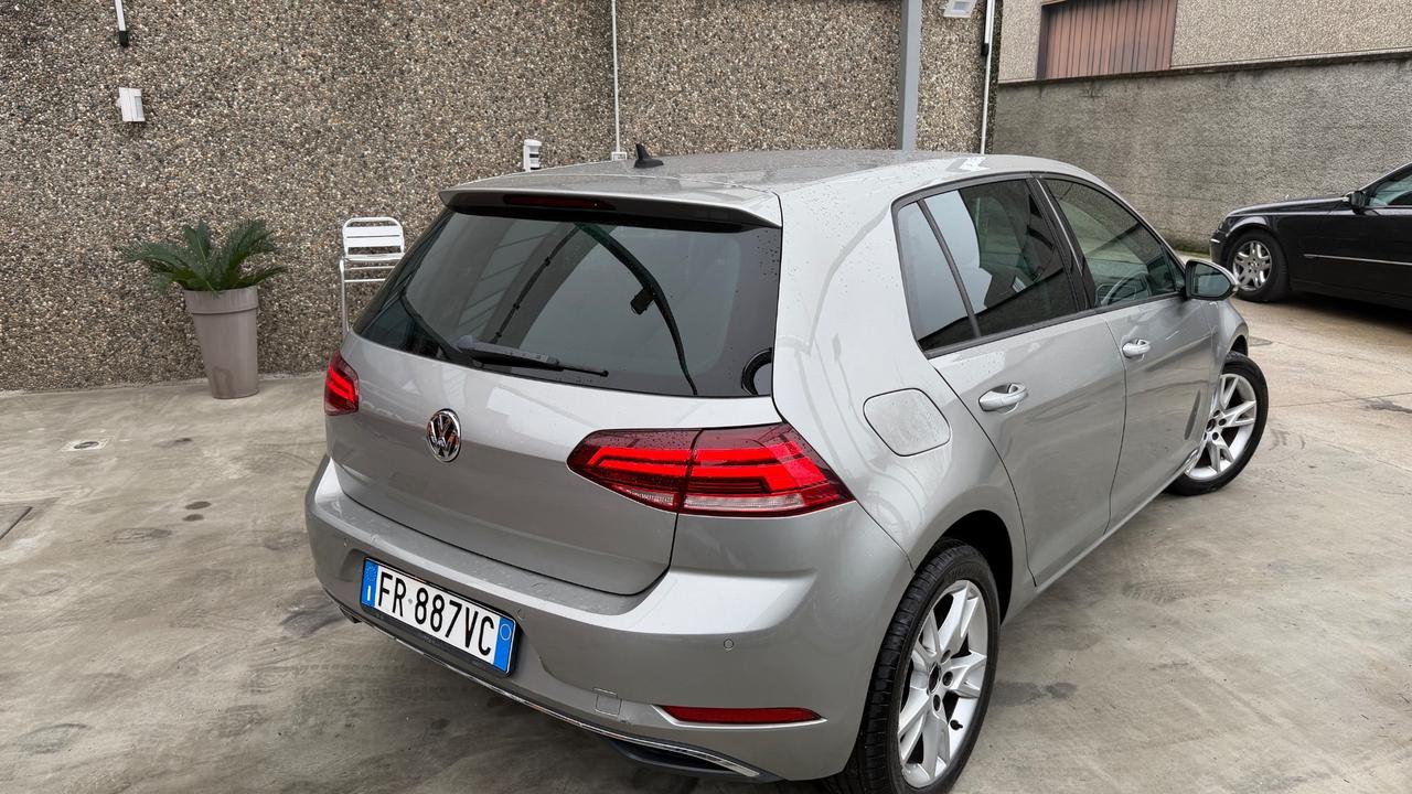 VW GOLF 1.6 TDI 110 CV EURO6B. BlueMotion Tech