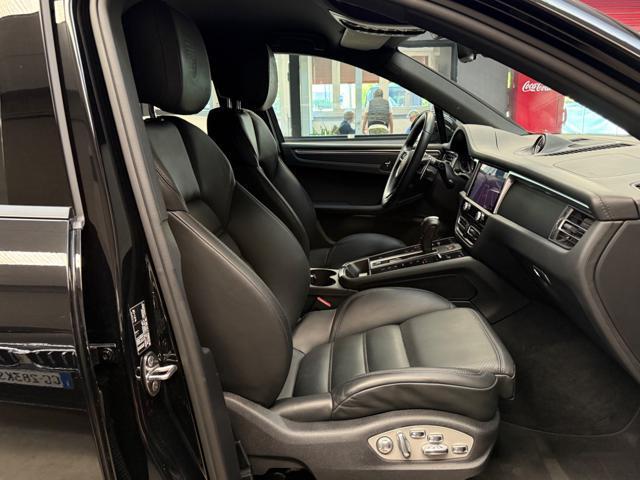 PORSCHE Macan 2.0