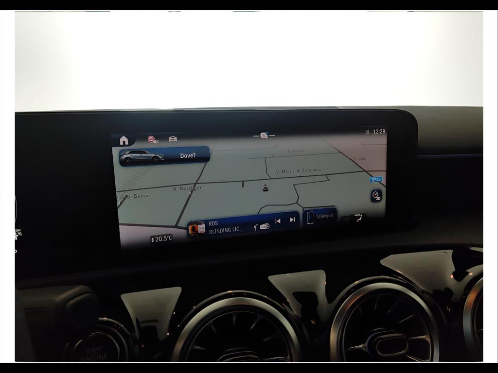 Mercedes-Benz Classe A - W177 2023 - A 180 d AMG Line Advanced Plus auto