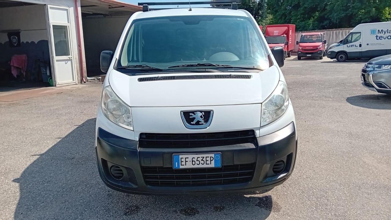 Peugeot expert cargo 3 post-2.0 hdi -12/2010