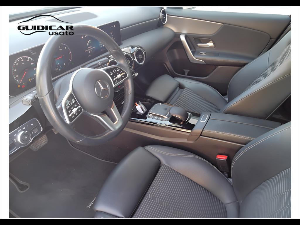 Mercedes-Benz Classe A - W177 2018 - A 180 d Sport auto