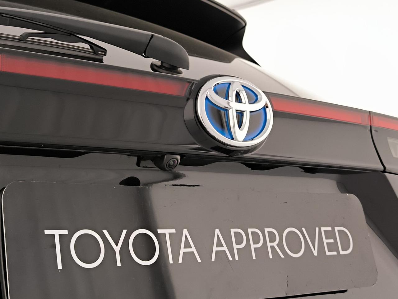 Toyota yaris cross 1.5h business fwd 116cv e-cvt