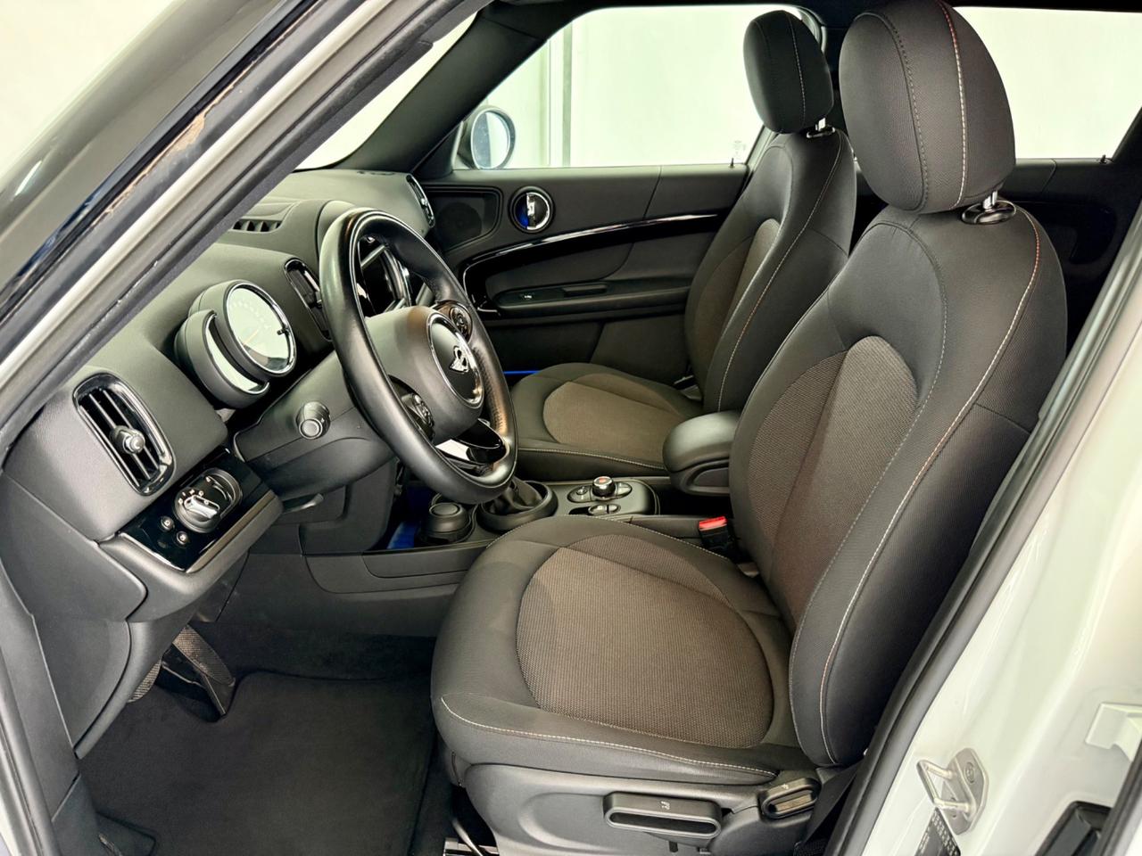Mini Cooper D Countryman 2.0 Hype