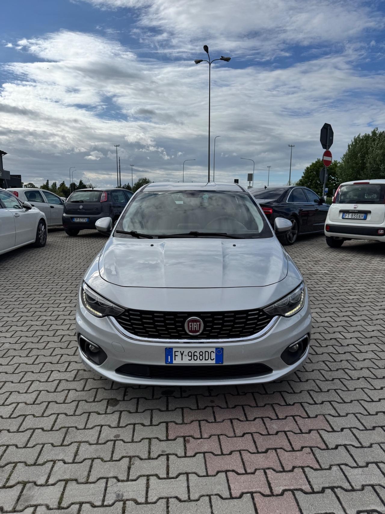 Fiat Tipo 1.6 Mjt S&S 5 porte Lounge