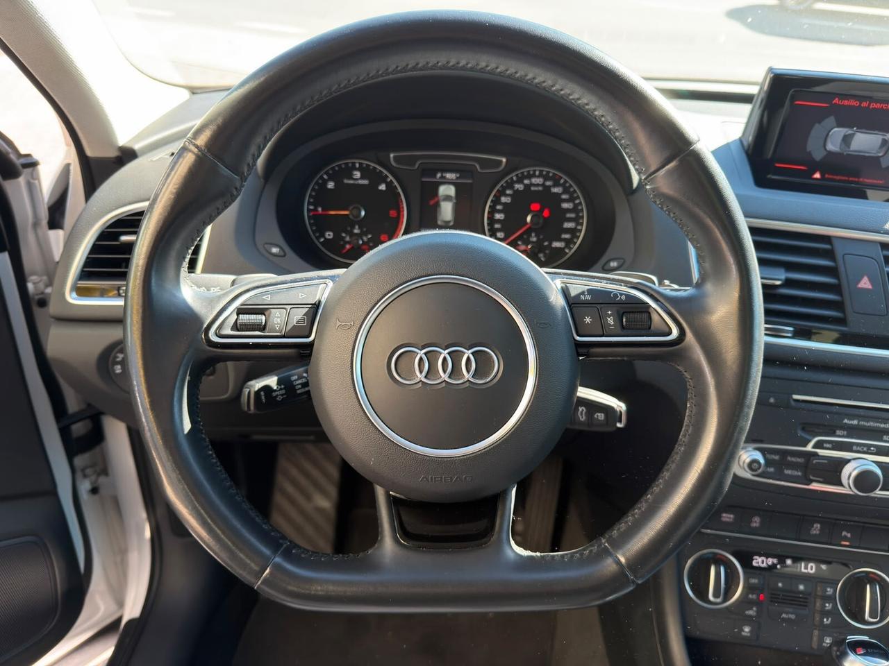 Audi Q3 S-line 4x4 2.0cc 150Cv Automatica