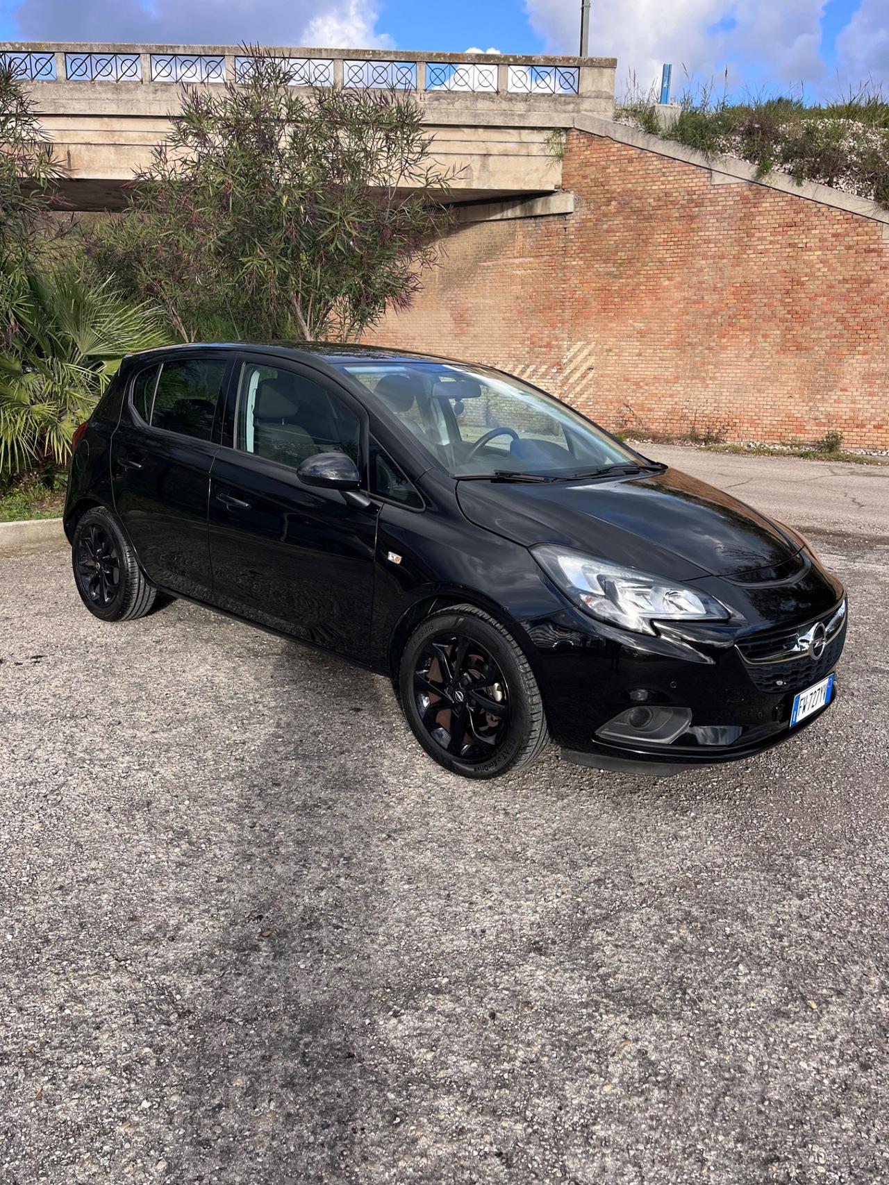 Opel Corsa 1.4 90CV GPL Tech 5 porte 120 Anniversary