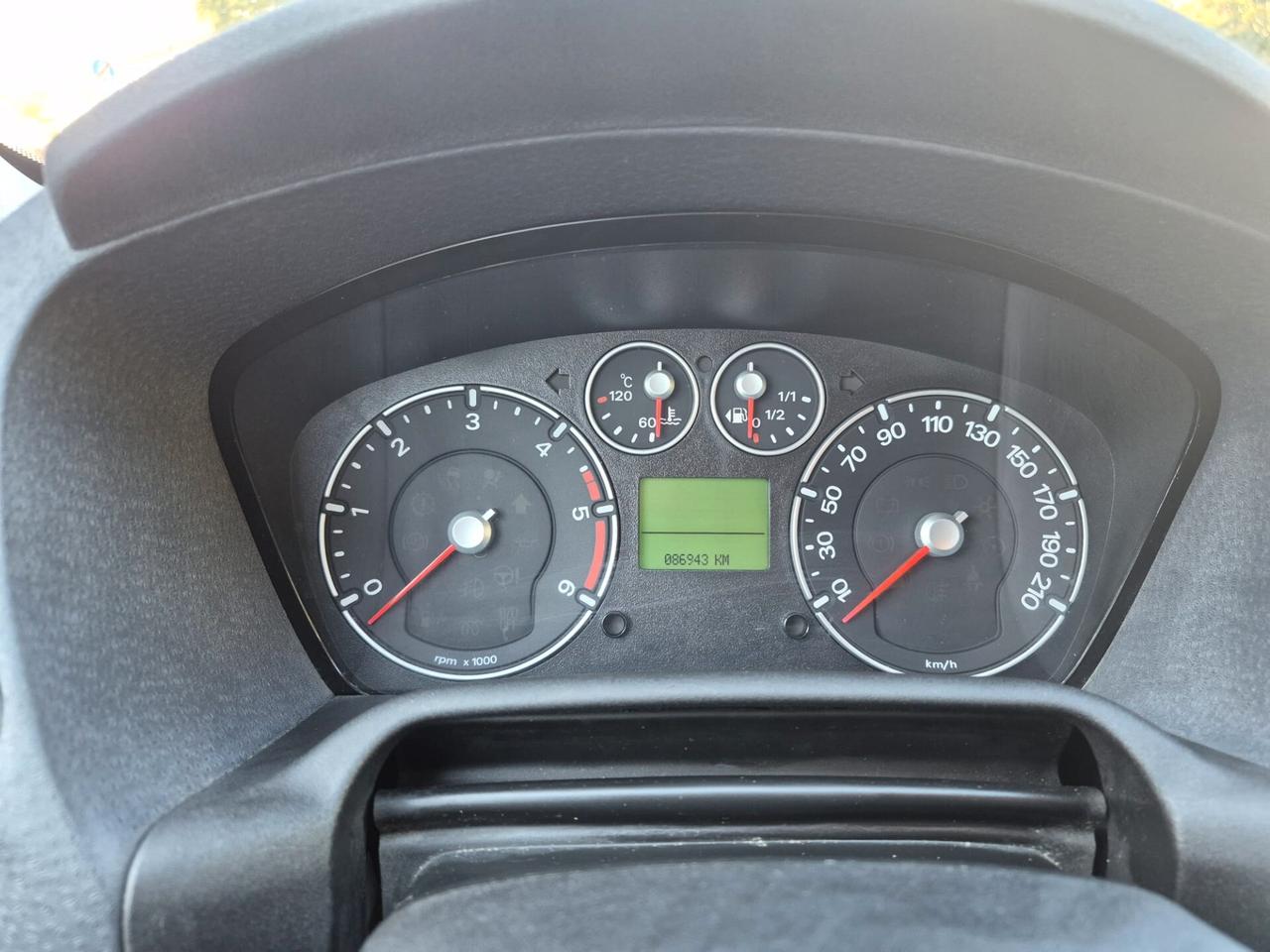 Ford Fusion 1.4 TDCi 5p. Titanium