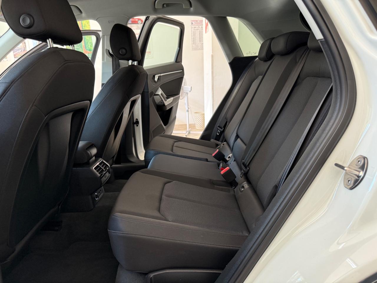 Audi Q3 35 TDI S tronic Advanced solo 58.000 km certificati