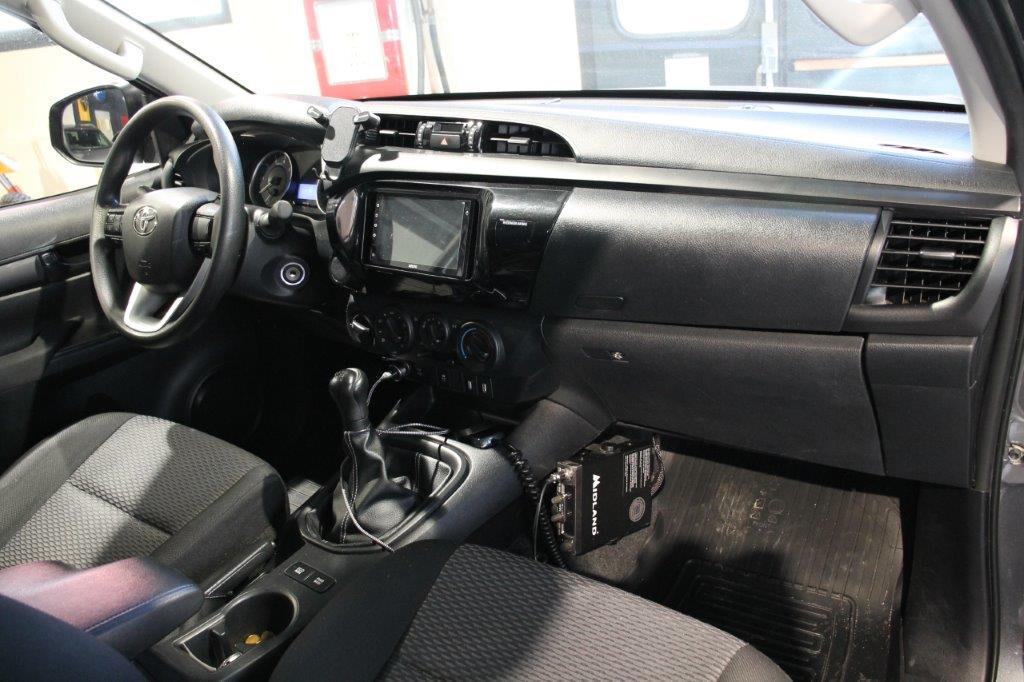 Toyota Hilux 2.4 D-4D 4WD 2 porte Extra Cab PREPARATA TAGLIANDATA uff Toyota