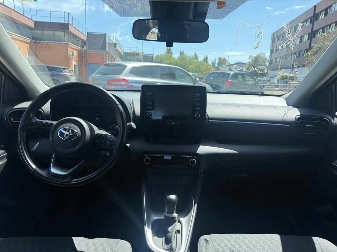 Toyota Yaris 1.5 Hybrid 5 porte Business