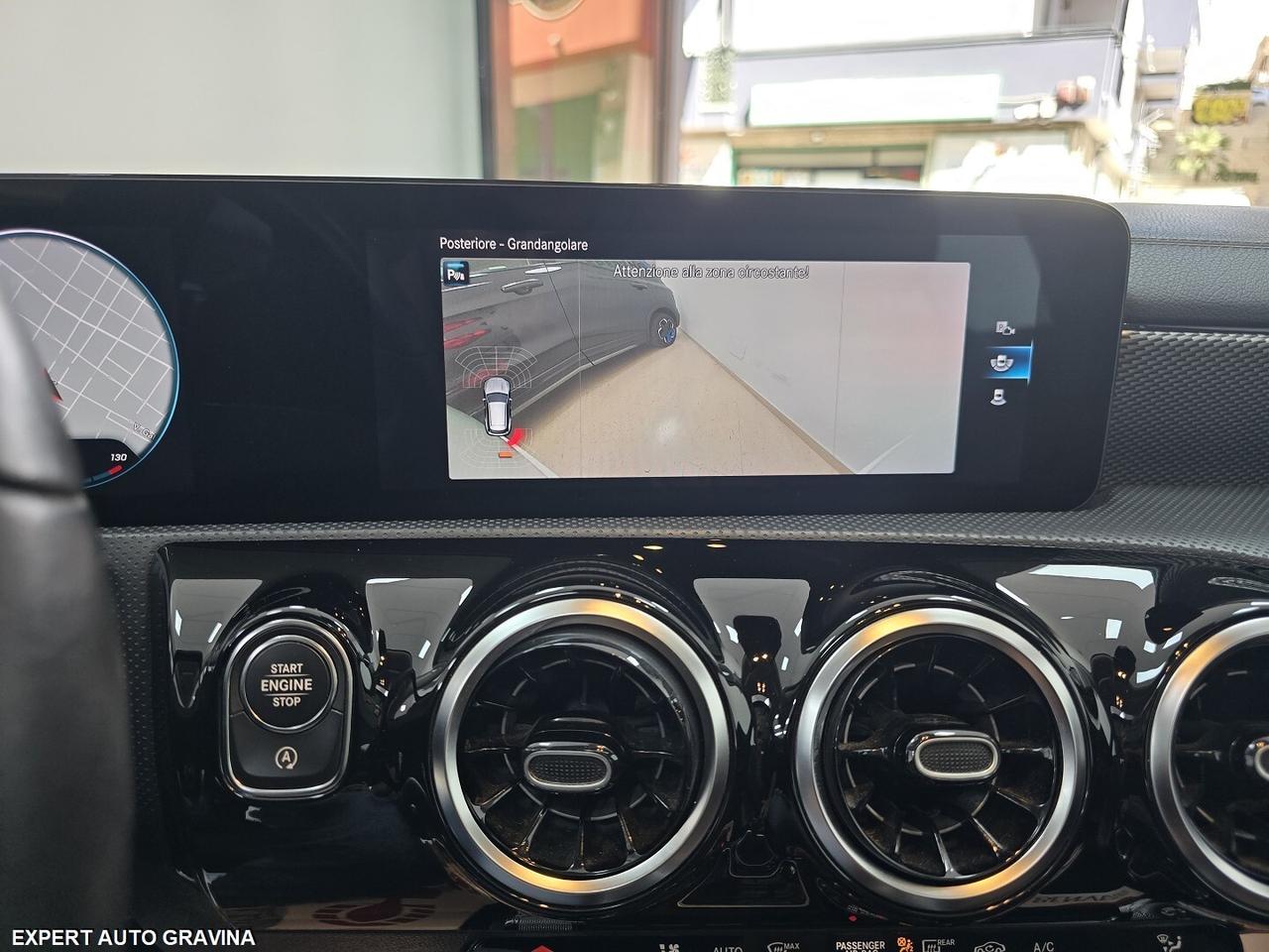 MERCEDES CLA180 SHOTING BRAKE TETTO APRIBILE