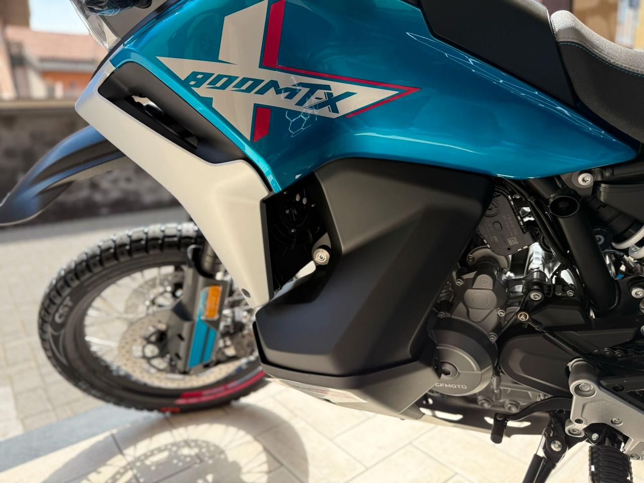 CFMOTO MT-X 800 ALTA 870