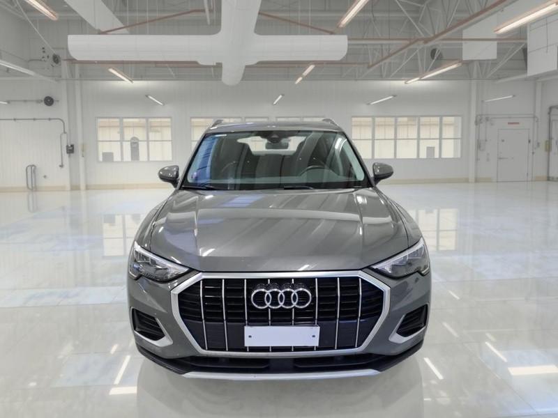 AUDI Q3 35 TDI S tronic Business Advanced